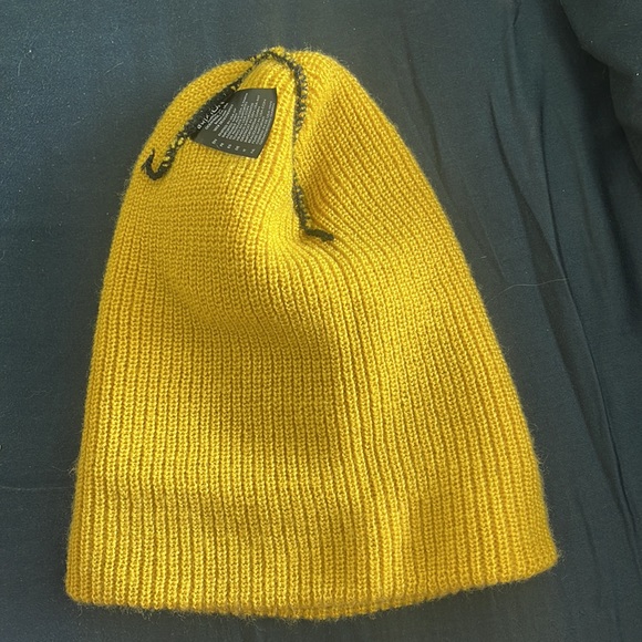 Brixton Beanie - Picture 4 of 7